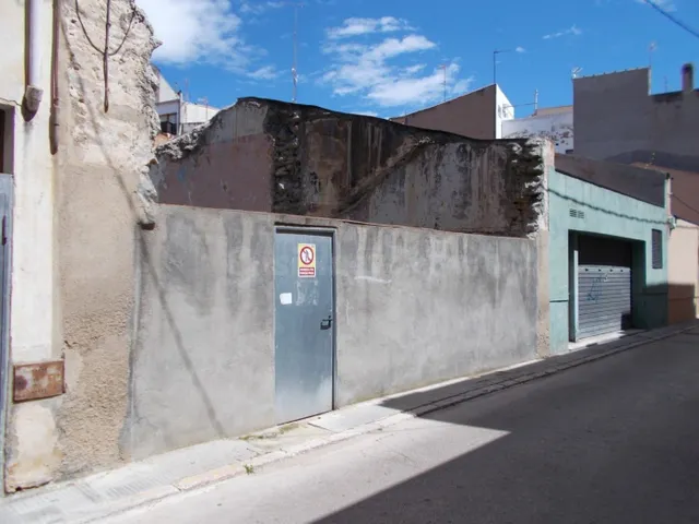 Fantástica parcela urbana en el centro de El Vendrell — 4