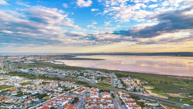 CASA EN VENTA EN TORREVIEJA CON JARDIN PRIVADO Y ORIENTACION SUR — 23
