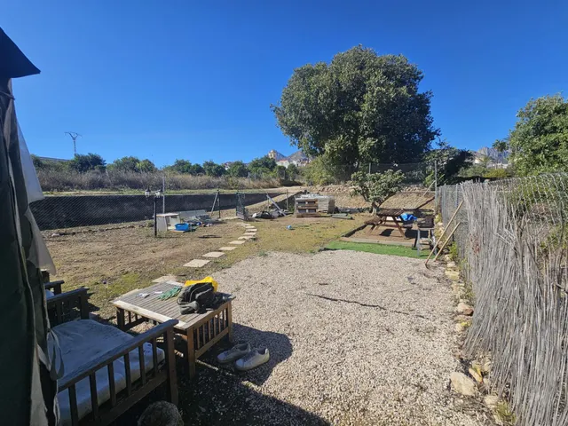 Se vende parcela con casa prefabricada zona La Nucia — 32