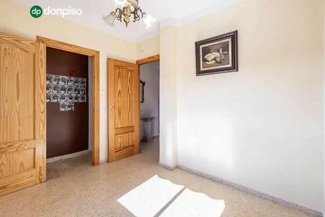 Magnífico piso ideal para invertir o para vivir sin vecinos y con vistas despejadas. — 17