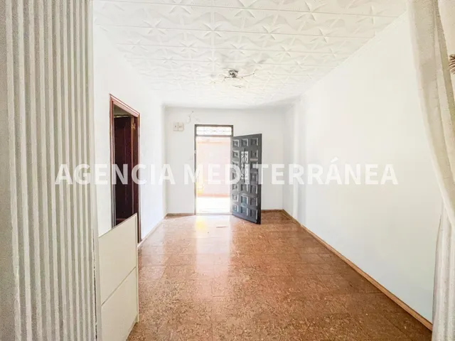 Casa a la venta en zona avenida del sud,  Picassent — 2