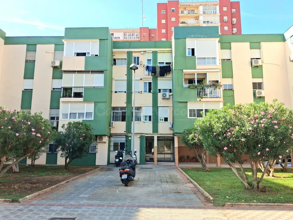 Venta de Piso en Montequinto, Dos Hermanas, Sevilla