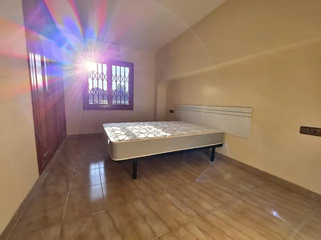Villa en Gran Avenida de Benicàssim. Cerca del pueblo y de la playa del Voramar. 1700 m2 de parcela, — 27