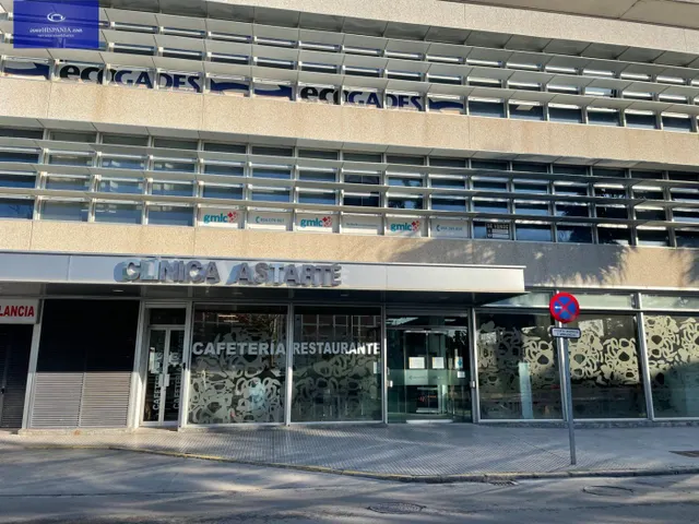 Se alquila local ideal para centro de salud. — 47
