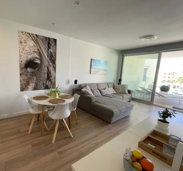 Apartamento 2 habitaciones 94m² en venta - Villamartin - foto 2