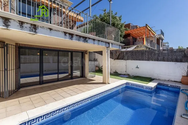 CASA EN VENTA - ALBOLOTE (Cortijo del Aire) — 2