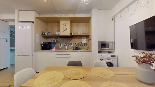 Hostal en pleno funcionamiento en el centro de Alicante | licencia turística | rentabilidad 10%-14% — 11