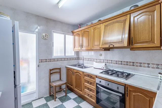 PISO EN PEDRO ANTONIO DE ALARCON — 8