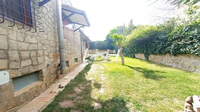 Sensacional villa en urbanización Santa Bárbara. / HH Asesores inmobiliarios. — 10