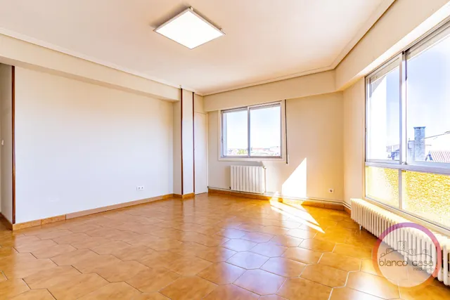 ✨ ¡amplio piso exterior de 4 dormitorios con ascensor en Carballo por 117.990 €! — 14