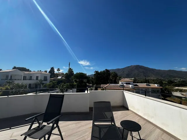 Chalet 4 habitaciones 350m² en venta - Costa Del Sol — 26
