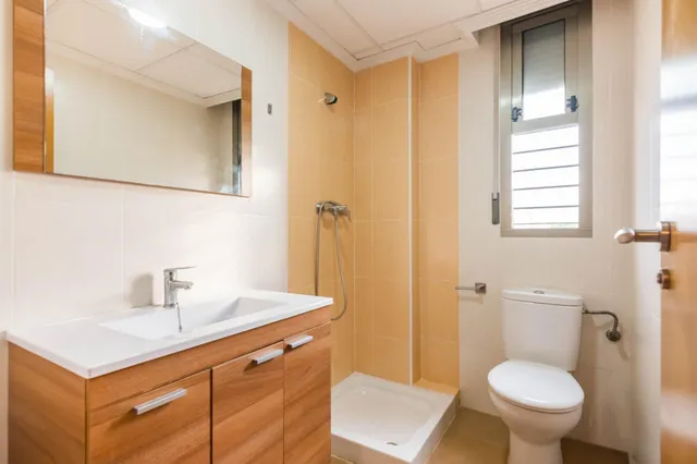DÚPLEX 4 DORMITORIOS CON PLACAS SOLARES + VISTAS A LA MONTAÑA | ESQUINA — 27