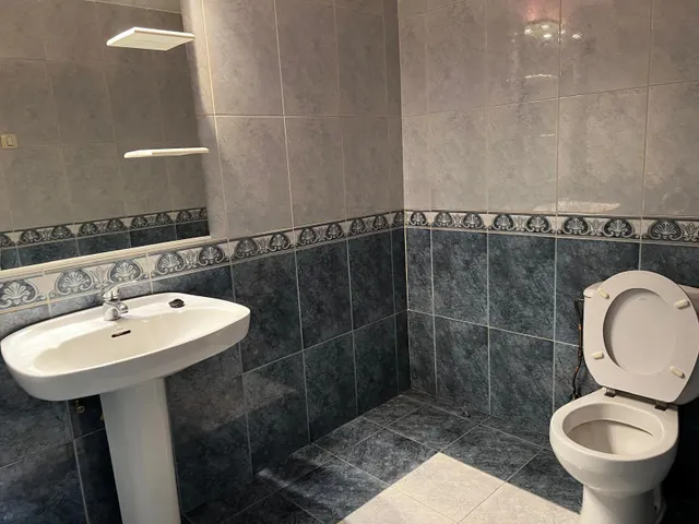 Local comercial 525m² en alquiler - Delicias — 12