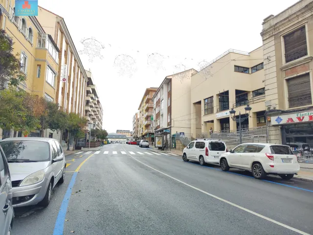 OPORTUNIDAD LOCAL CENTRO ESTACIÓN DE 250M2 ALQUILADO, BUENA  - foto 5