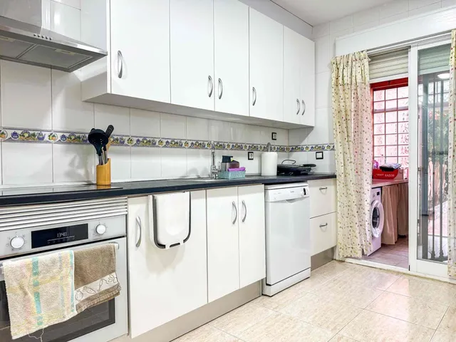 ALQUILER EN VENTA LANUZA · EL CAMPELLO — 25