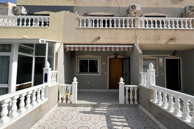 MAGNIFICA VIVIENDA ADOSADA CON PISCINA COMUNITARIA, IDONEA COMO VACACIONAL — 26