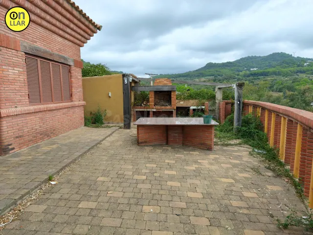 Amplia Casa en Caldes de Montbui, Zona Els Saulons - Oportun - foto 3