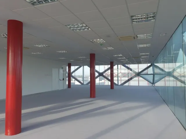 Oficina 188m² en alquiler - Tarazona - foto 5