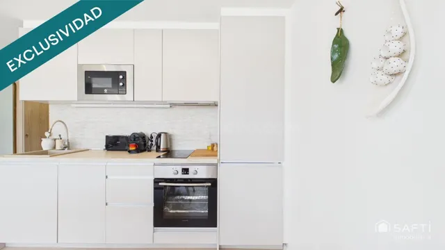 Espectacular vista al mar – Apartamento reformado de alta gama — 11