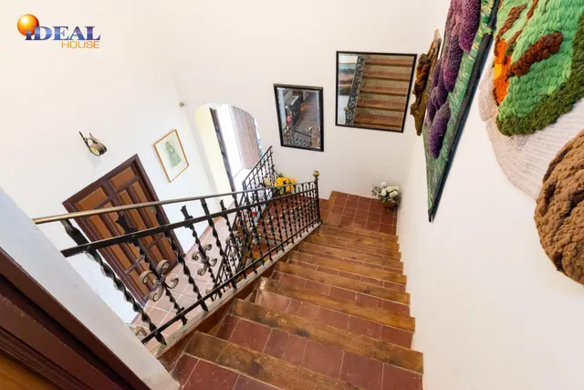 ESPECTACULAR CASA RÚSTICA CON TERRENO — 24