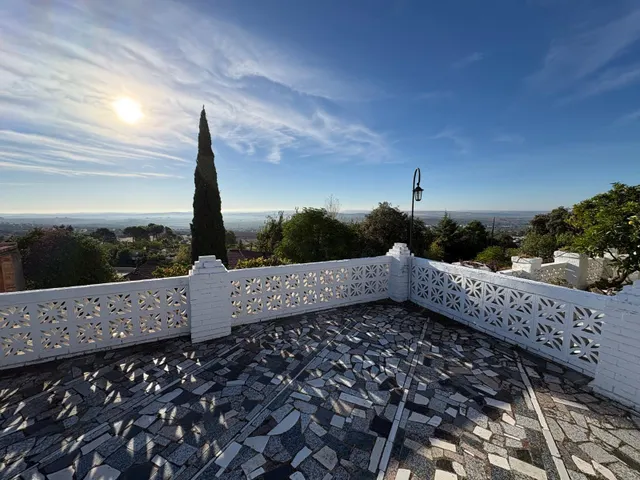 Chalet con piscina propia y vistas impresionantes en urbanización el sol, alcolea (Córdoba) — 35