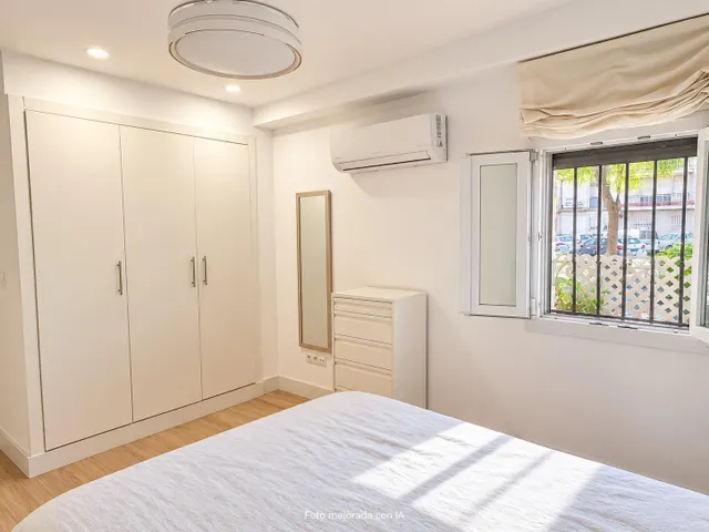 Tu vivienda en Triana: bajo de esquina reformado, 3 dormitorios y patio — 12