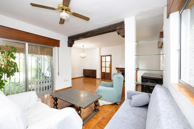 Preciosa casa en Ogíjares con piscina y jardín — 9