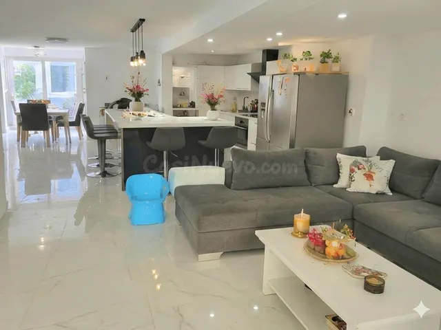 Chalet Adosado de 179 m2 para vivir con amplitud, patio, ter - foto 5