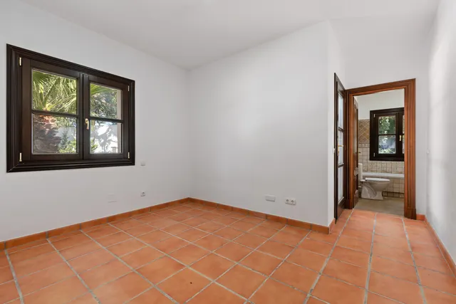 Chalet 4 habitaciones 400m² en venta - Costa Del Sol — 27