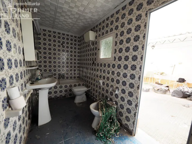 Se vende casa de planta baja para reformar con 159 m2 de sup - foto 5