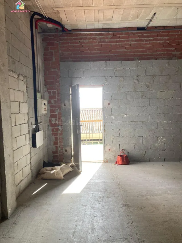 Se alquila local comercial en Edificio Sotovila - foto 3