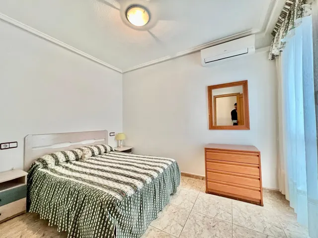 IMPECABLE VIVIENDA DE 2 habitaciones + PARKING EN PLENA AVENIDA DE LAS HABANERAS, A TAN SOLO 450m DE LA PLAYA — 33