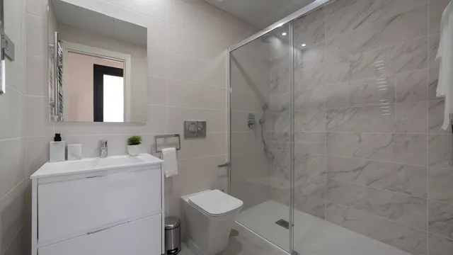 Amplio Apartamento de 3 Dormitorios junto a Las Rejas Golf — 19