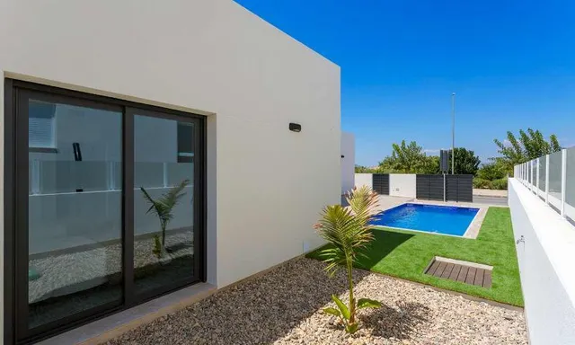 VILLA DE DISEÑO MEDITERRANEO CERCA DE TODO — 27