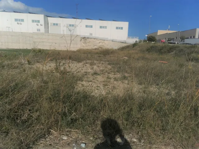 PARCELA INDUSTRIAL — 2