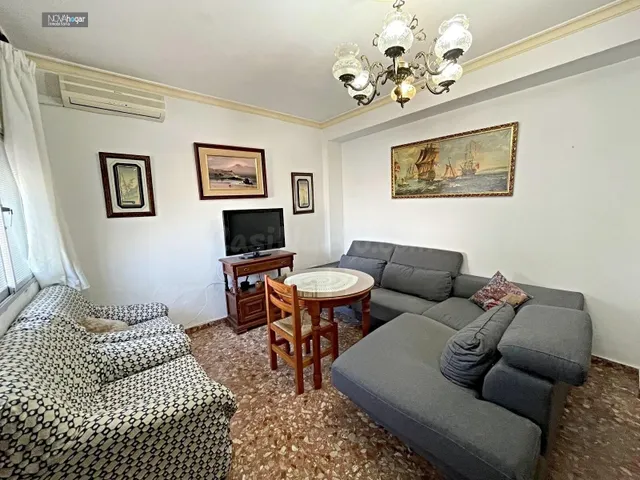 Amplia casa mata con gran patio y garaje — 4