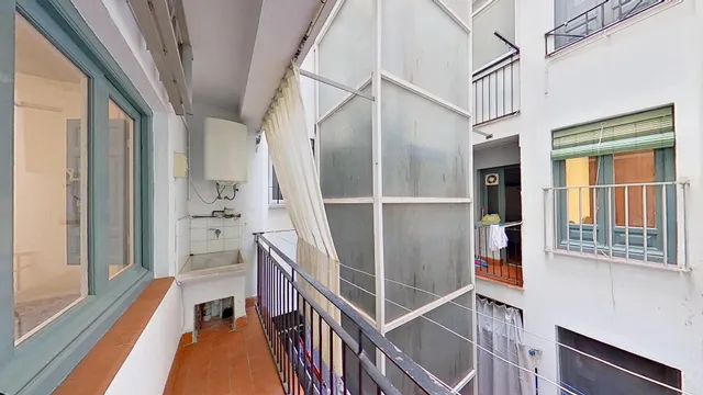 Piso a 1 minuto del centro — 15