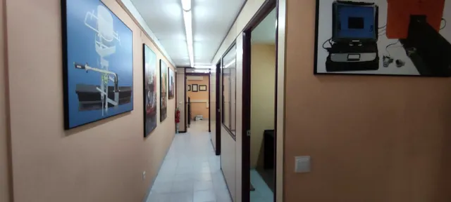 OFICINA EN BASES DE MANRESA — 2