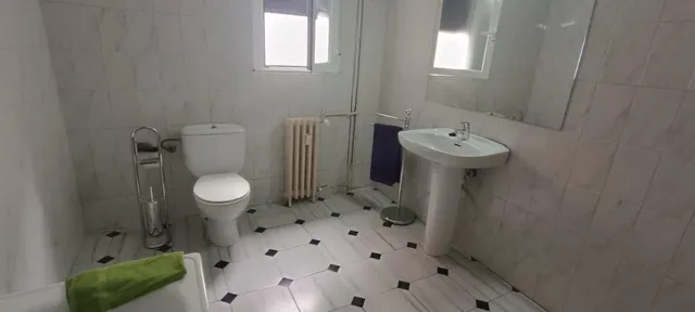 VENTA DE PISO EN ZAMORA ZONA CENTRO/PEATONAL/SANTA CLARA, 4 DORMITORIOS, 2 BAÑOS, 2 GALERÍAS... — 25