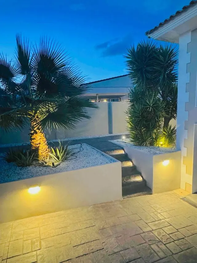 Villa 4 habitaciones 350m² en venta - Pueblo — 39
