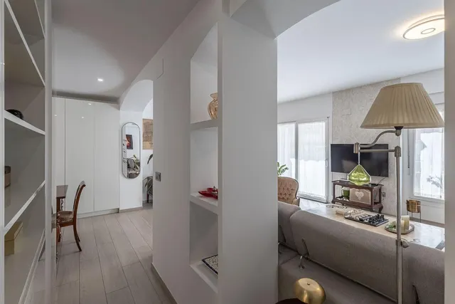 PISO COMPLETAMENTE REFORMADO EN CALLE RECOGIDAS — 7