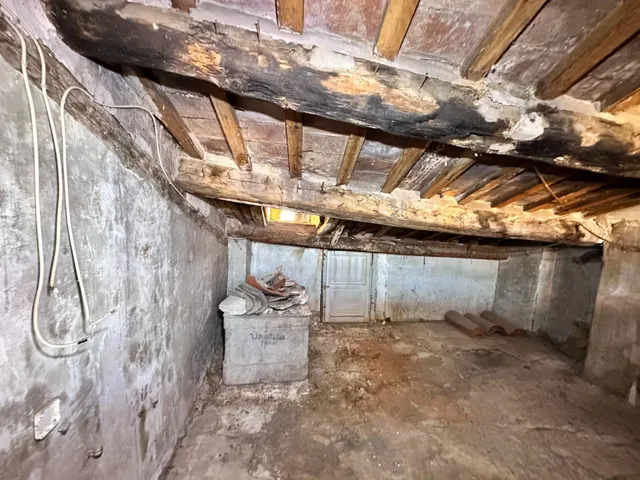 SE VENDE CASA ADOSADA EN BERGA — 40