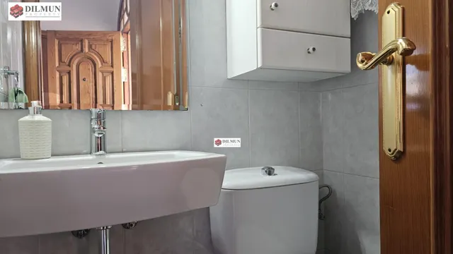 GRAN CASA EN VENTA ZONA PARQUE ACUÁTICO — 40