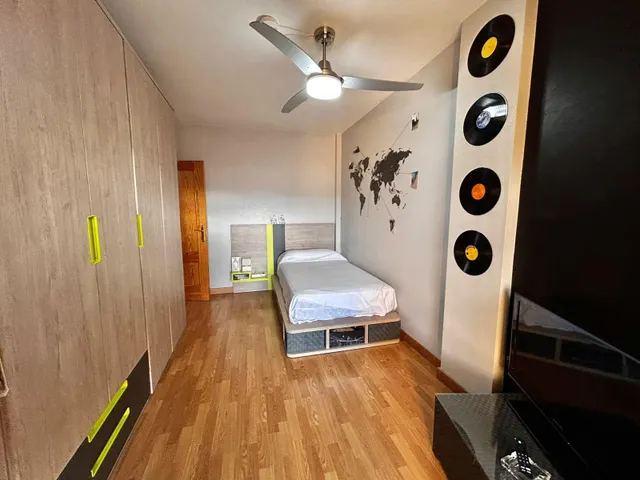 **descubre todo lo que podría ser tu nuevo hogar totalmente amueblado y con electrodomesticos en el llano de molina**. — 33