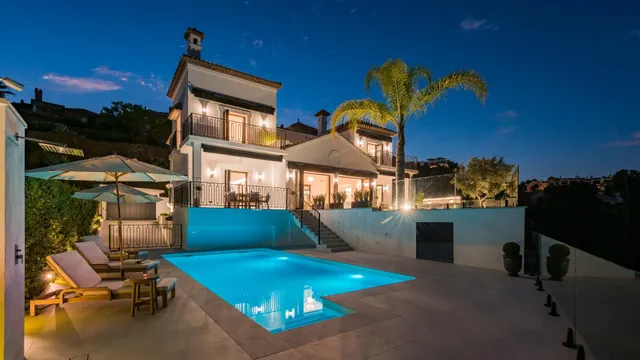 Villa de lujo de 5 dormitorios y 7 baños con impresionantes vistas al Mar. La Quinta, Benahavís — 29