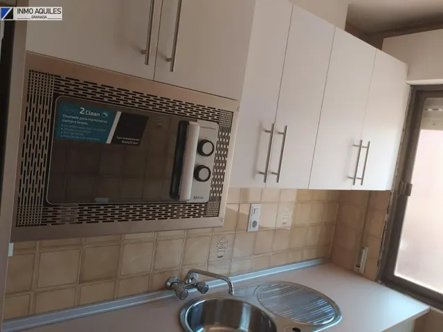 Apartamento en Granada con parking incluido — 8