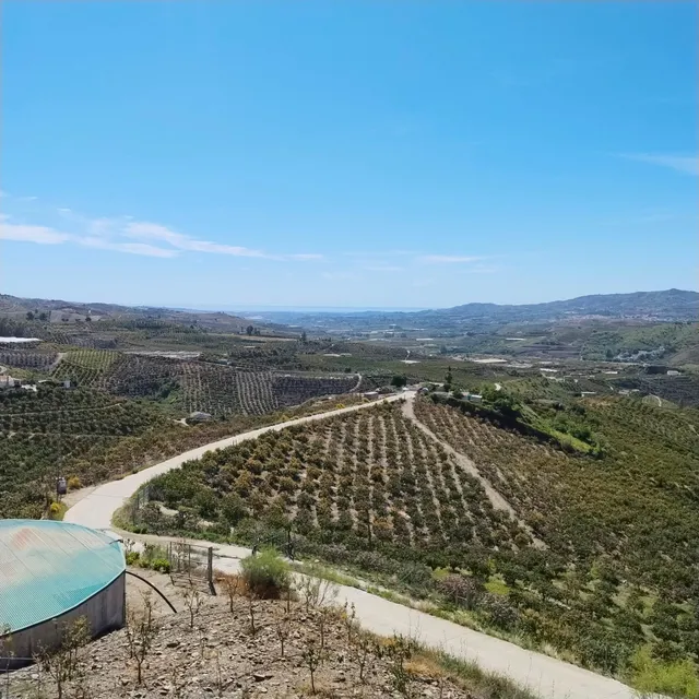 Villa exclusiva con piscina y vistas en Vélez-Málaga por €415,000 — 6