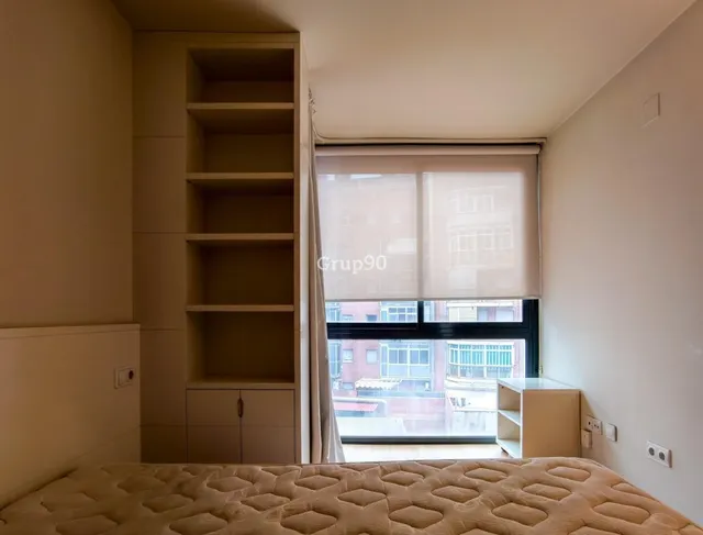 ÁTICO DÚPLEX CON TERRAZA PRIVADA JUNTO A RICARD VINYES — 26