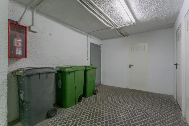 TRATESTERO EN VENTA EN EL CENTRO DE GRANADA — 13