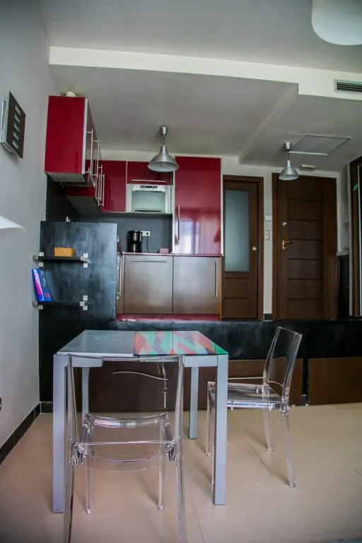 Oficina tipo loft con garaje y piscina en santa leonor — 6